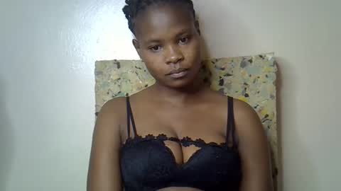 Molyne online show from 04/29/26, 11:44