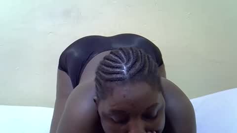 sexy_naila2 online show from 05/08/26, 11:37