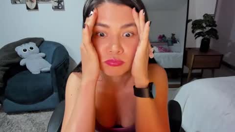 Snapshot of sexy_natty chatting on 02/04/25, 03:22 sexy nattaly online show from 02/04/25, 03:22