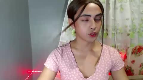 Snapshot of sexy_naughtyjasminxxx chatting on 01/21/25, 01:00 Jasmin online show from 01/21/25, 01:00