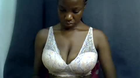 Snapshot of sexy_peach4 chatting on 07/22/26, 04:21 sexy_peach4 online show from 07/22/26, 04:21