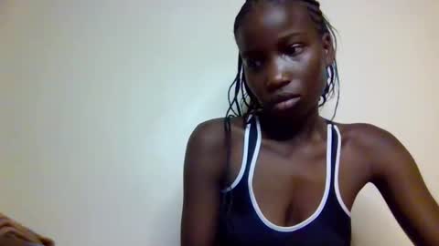 sexy_petittie online show from 10/14/25, 06:47