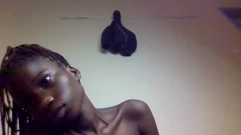 sexy_petittie online show from 11/18/25, 03:23