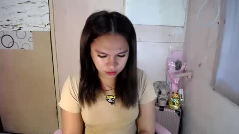 Snapshot of sexy_piaxx chatting on 02/21/25, 12:05 pia online show from 02/21/25, 12:05