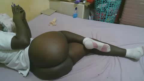 Snapshot of sexy_quincy1 chatting on 02/28/25, 01:47 Sexy Quincy online show from 02/28/25, 01:47