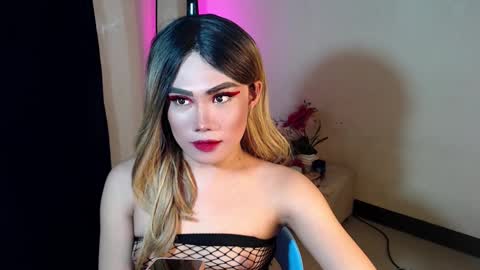 Snapshot of sexy_rc18 chatting on 12/06/24, 06:26 RC online show from 12/06/24, 06:26