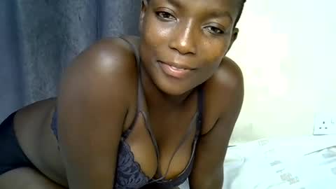 sexy_reen2 online show from 06/26/26, 09:19