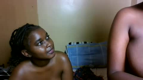 Snapshot of sexy_rue chatting on 06/13/26, 12:25 RUE online show from 06/13/26, 12:25