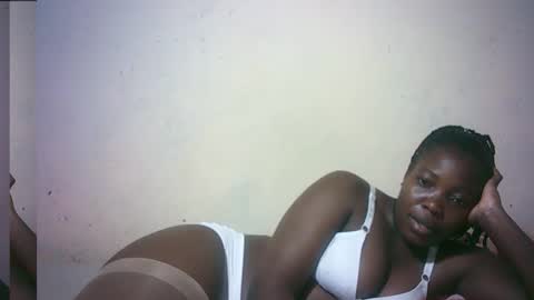 sexy_sandrah online show from 10/05/25, 06:50