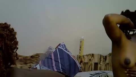 Snapshot of sexy_sasy chatting on 11/04/25, 01:48 sexy_sasy online show from 11/04/25, 01:48