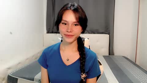 Snapshot of sexy_shanee chatting on 07/18/26, 10:41 shane online show from 07/18/26, 10:41