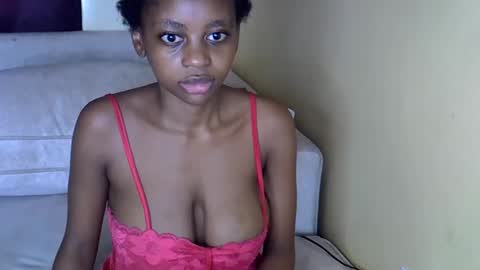 Snapshot of sexy_short chatting on 04/26/26, 05:49 Janet online show from 04/26/26, 05:49
