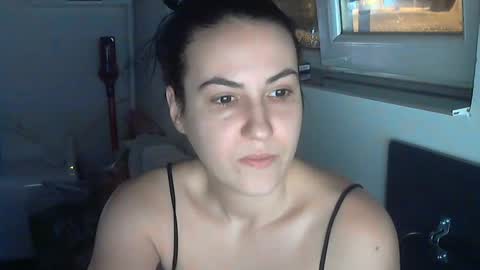 Snapshot of sexy_slimm25 chatting on 02/18/25, 08:58 Slimm online show from 02/18/25, 08:58