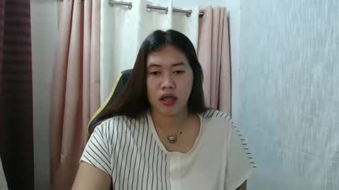Snapshot of sexy_sofie02 chatting on 04/23/26, 05:37 SOFIE The woman who lives in the province online show from 04/23/26, 05:37