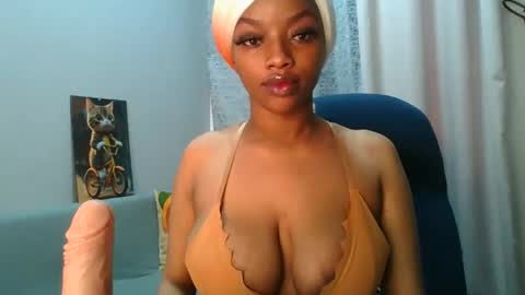Snapshot of sexy_sweetcandy chatting on 09/27/25, 07:24 sexy sweetcandy online show from 09/27/25, 07:24