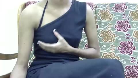 Snapshot of sexy_twishu chatting on 09/10/25, 04:18 Twishu online show from 09/10/25, 04:18