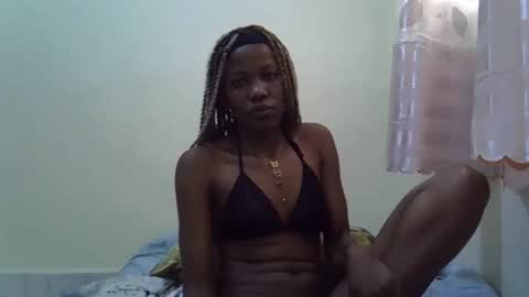 Snapshot of sexy_vall chatting on 03/10/26, 04:50 Vee online show from 03/10/26, 04:50