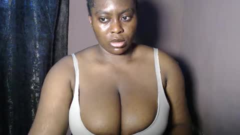 Snapshot of sexy_wet_ria chatting on 05/11/26, 06:52 ria online show from 05/11/26, 06:52