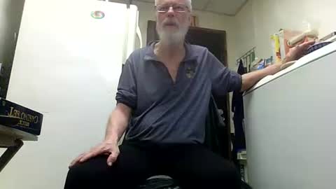 Daddy online show from 04/17/26, 10:18