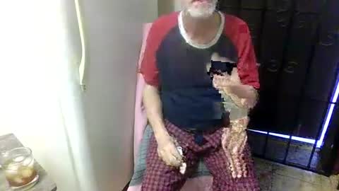 Daddy online show from 05/03/26, 05:35