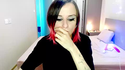 Mandy Green online show from 12/17/24, 01:07