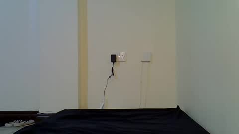 Snapshot of sexy_yello chatting on 10/11/25, 06:06 Bantu girl online show from 10/11/25, 06:06