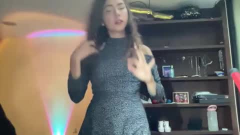 Alice Skay online show from 10/11/25, 10:30