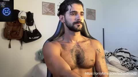 Snapshot of sexyasaf1018 chatting on 11/19/25, 02:17 Asaf online show from 11/19/25, 02:17