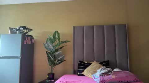 Snapshot of sexyasszeeee chatting on 01/11/26, 09:25 sexyasszeeee online show from 01/11/26, 09:25