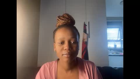 Snapshot of sexyasszeeee chatting on 02/25/26, 10:03 sexyasszeeee online show from 02/25/26, 10:03