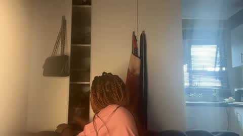 Snapshot of sexyasszeeee chatting on 03/01/26, 10:50 sexyasszeeee online show from 03/01/26, 10:50