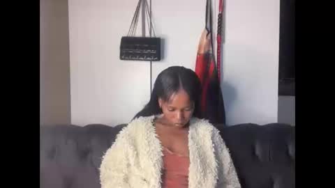 Snapshot of sexyasszeeee chatting on 03/16/26, 08:57 sexyasszeeee online show from 03/16/26, 08:57