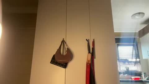 Snapshot of sexyasszeeee chatting on 03/27/26, 09:10 sexyasszeeee online show from 03/27/26, 09:10