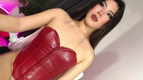 Lexie online show from 10/06/25, 10:12