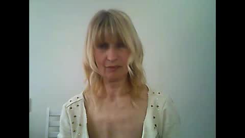 Snapshot of sexybabyforyou chatting on 04/18/26, 09:46 sexybabyforyou online show from 04/18/26, 09:46