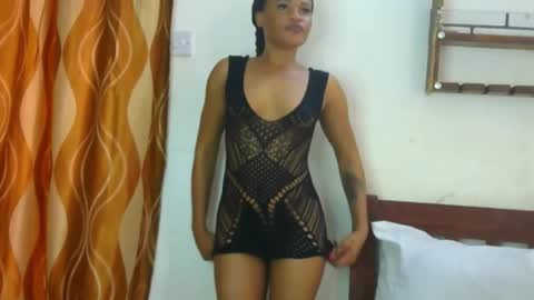 Snapshot of sexybaddie_ chatting on 01/16/26, 06:39 Lisa online show from 01/16/26, 06:39