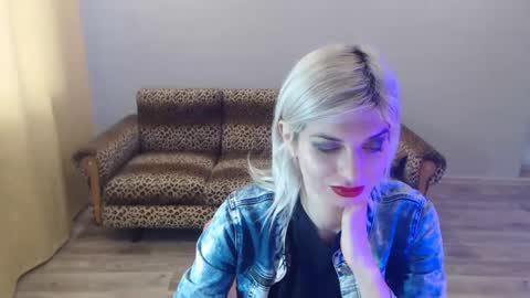 Snapshot of sexybeatriice chatting on 01/20/25, 10:29 sexybeatriice online show from 01/20/25, 10:29