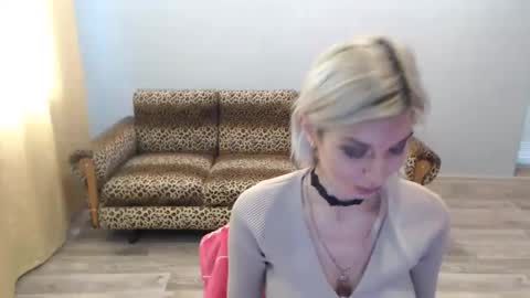 sexybeatriice online show from 11/27/25, 07:54