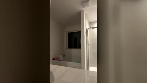 Snapshot of sexybexley chatting on 03/13/26, 04:08 Sexybexley online show from 03/13/26, 04:08