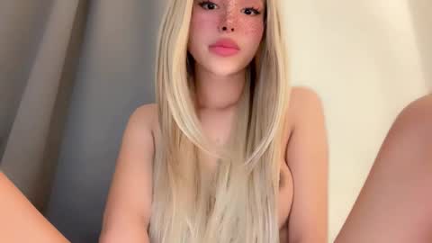 Snapshot of sexybite1 chatting on 02/22/26, 10:25 Seraphina Blaze online show from 02/22/26, 10:25