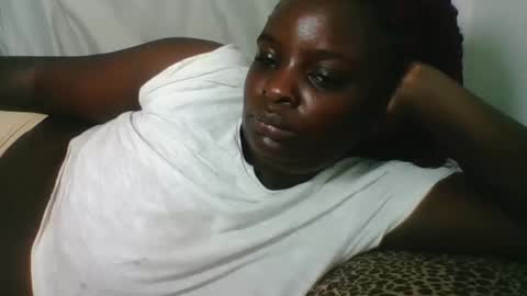 sexyblackgal10 online show from 09/28/25, 04:07