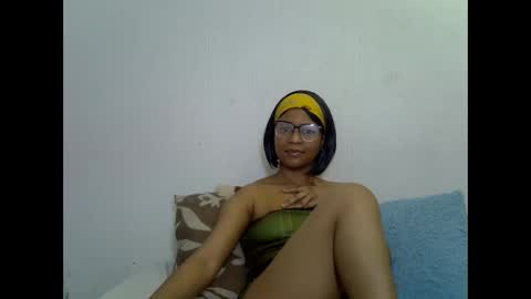 sexyboobs16 online show from 10/09/25, 08:51