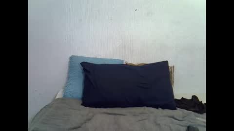 sexyboobs16 online show from 10/17/25, 08:33