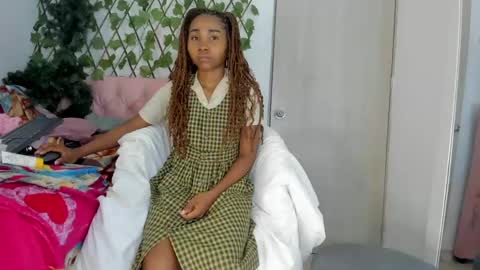 sofia online show from 02/23/25, 11:44