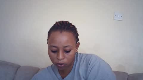 sexybuttie01 online show from 04/22/26, 07:44