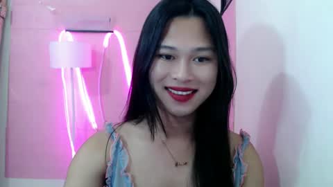 Snapshot of sexycale23 chatting on 01/14/25, 10:38 hunting CALEfornian online show from 01/14/25, 10:38