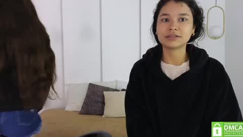 chanell and yina online show from 09/20/25, 01:01