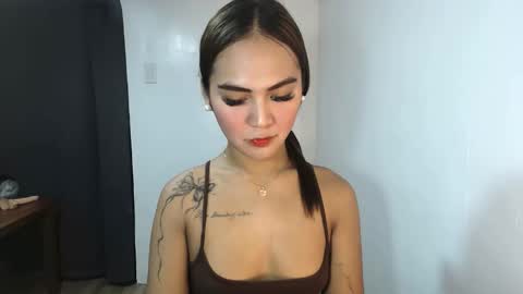 pretty Cheska online show from 05/01/26, 07:46