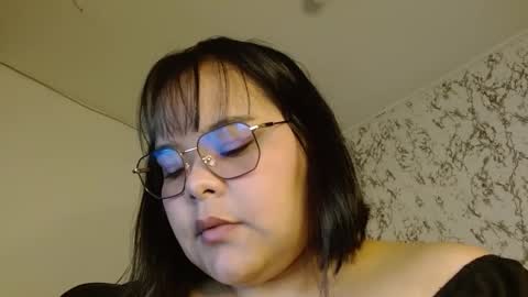 Snapshot of sexychubbyy chatting on 10/09/25, 06:39 Eva online show from 10/09/25, 06:39
