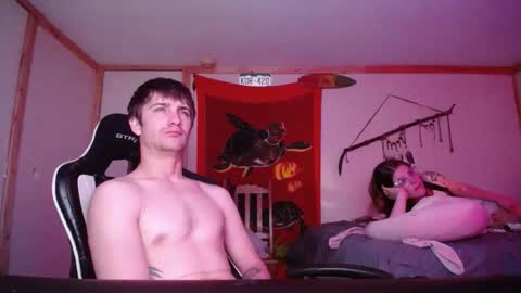 Snapshot of sexycoloradolovers chatting on 02/17/26, 05:15 Austin and Megan online show from 02/17/26, 05:15